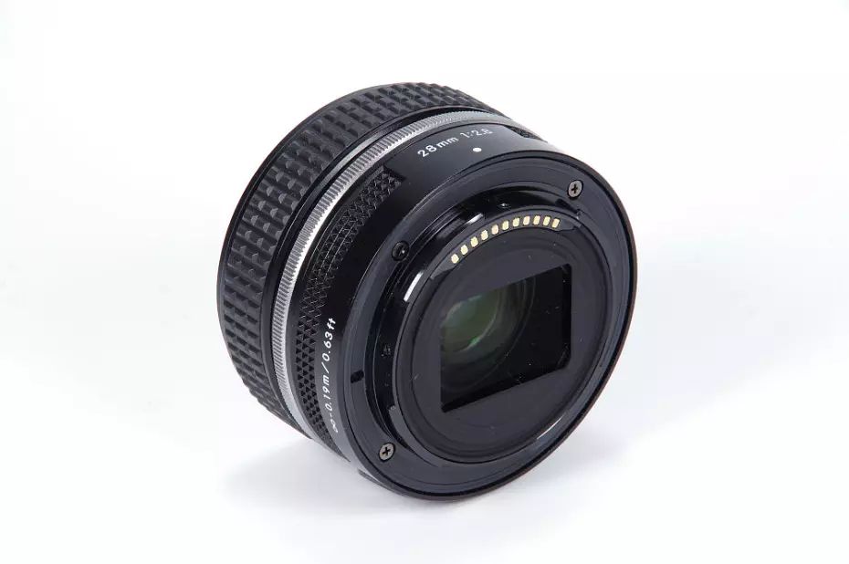 Nikon NIKKOR Z 28mm f/2.8 (SE) Lens (White Box)