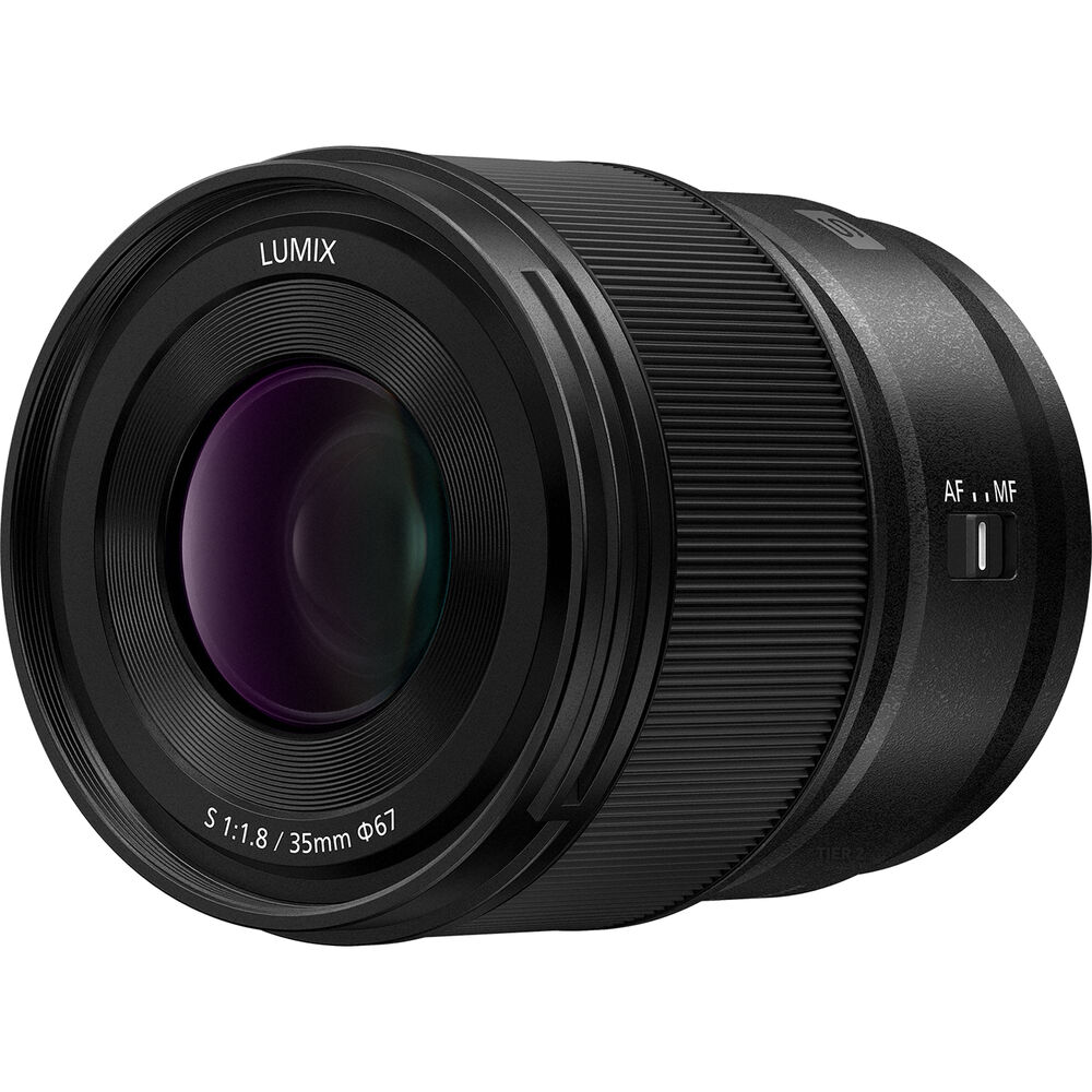 Panasonic Lumix S 35mm f/1.8 Lens Bundle 1