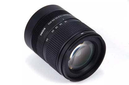 Sigma 18-50mm f/2.8 DC DN Contemporary Lens for FUJIFILM X Bundle