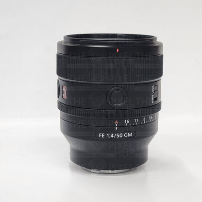 Sony FE 50mm f/1.4 GM Lens (Sony E) Bundle 1