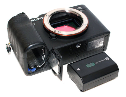 Sony Alpha a7C body only with 24.2MP full-frame sensor